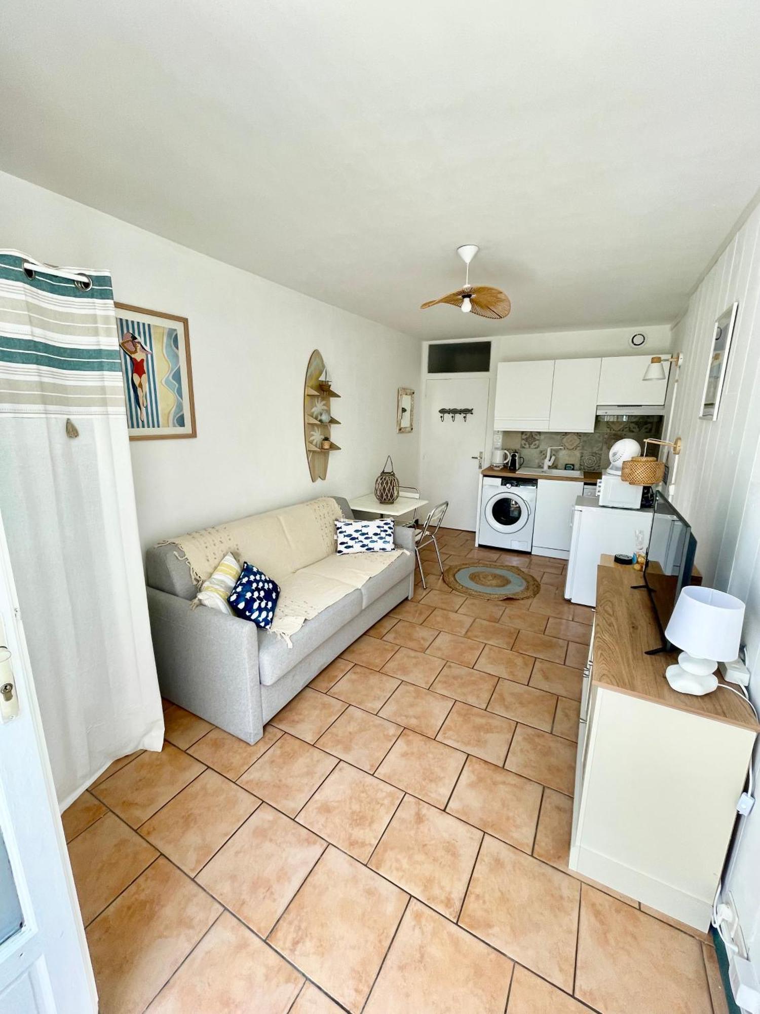 Ferienwohnung Le Nid Flottais La Flotte Exterior foto