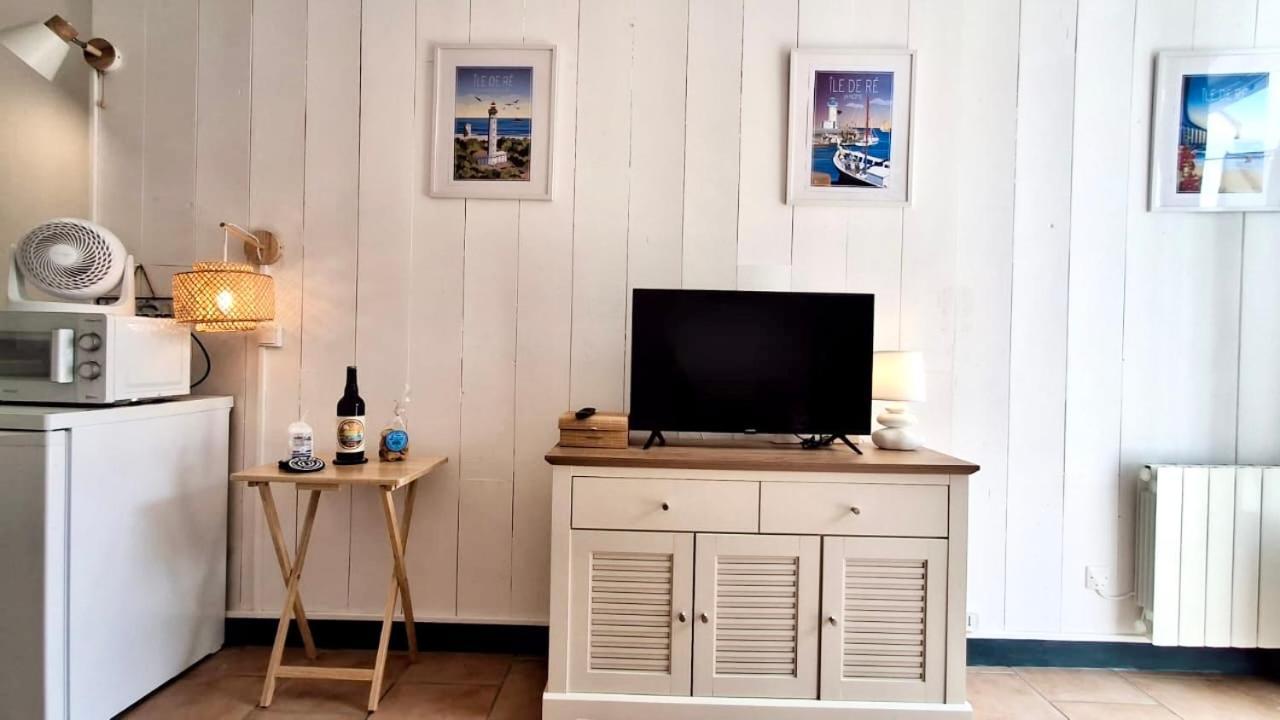 Ferienwohnung Le Nid Flottais La Flotte Exterior foto